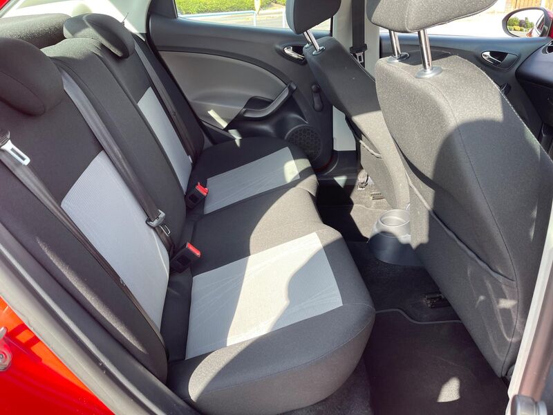 SEAT IBIZA