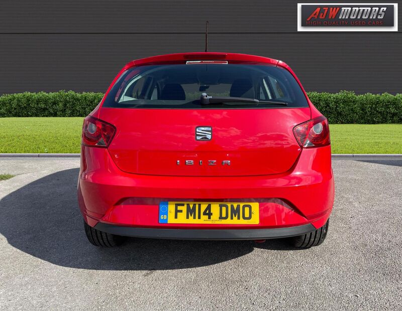 SEAT IBIZA
