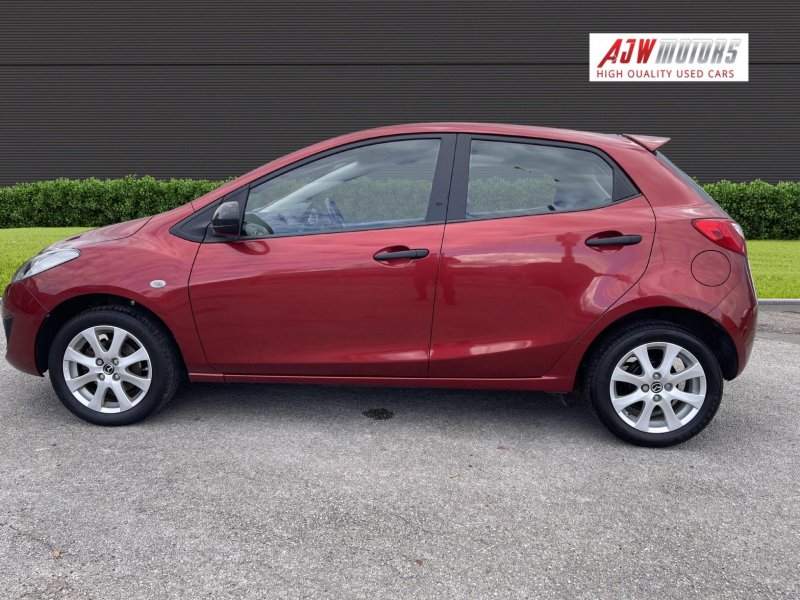 MAZDA MAZDA2