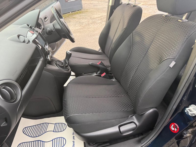 MAZDA MAZDA2