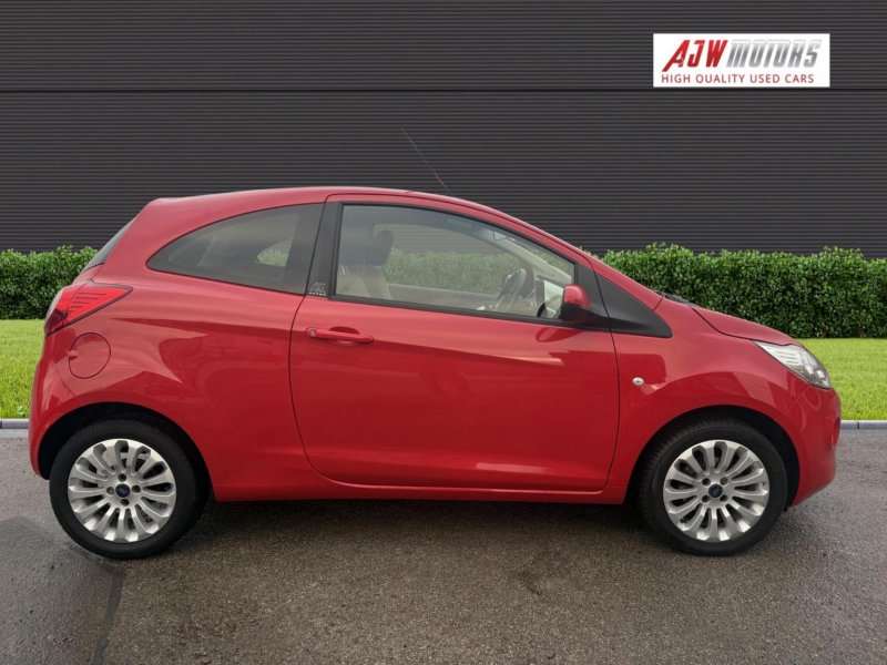 FORD KA
