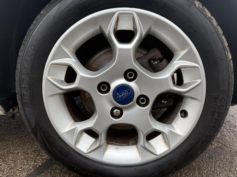 FORD FIESTA