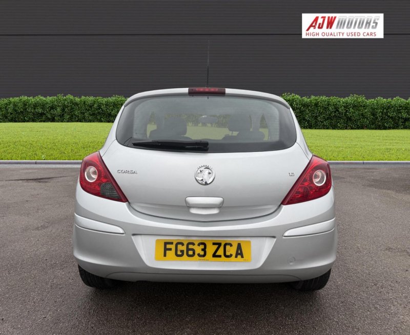 VAUXHALL CORSA