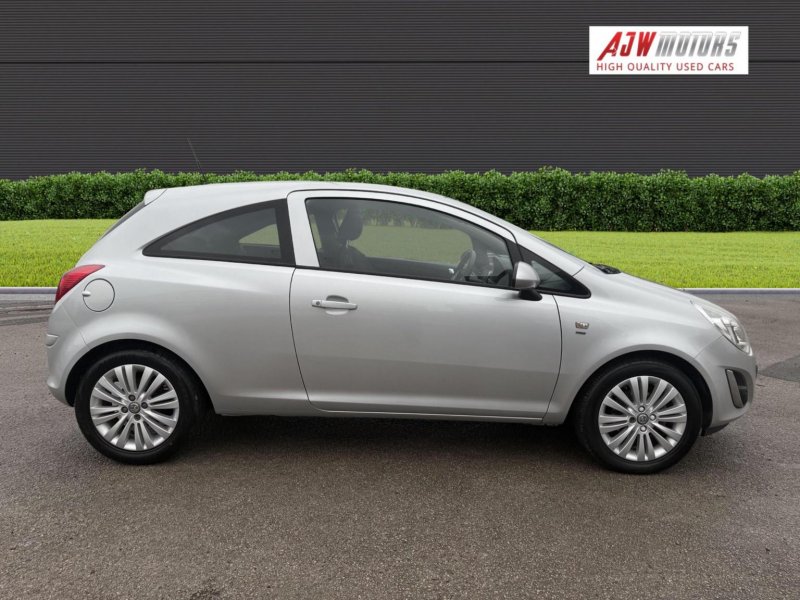 VAUXHALL CORSA