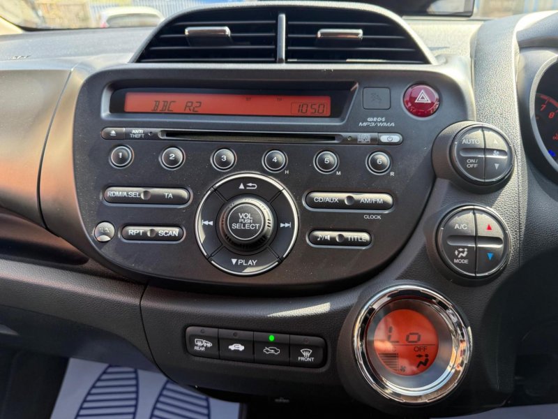 HONDA JAZZ
